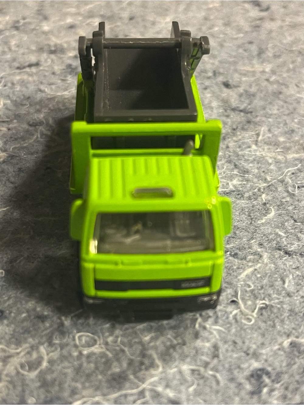 Matchbox DAF Skip Truck RW-016)